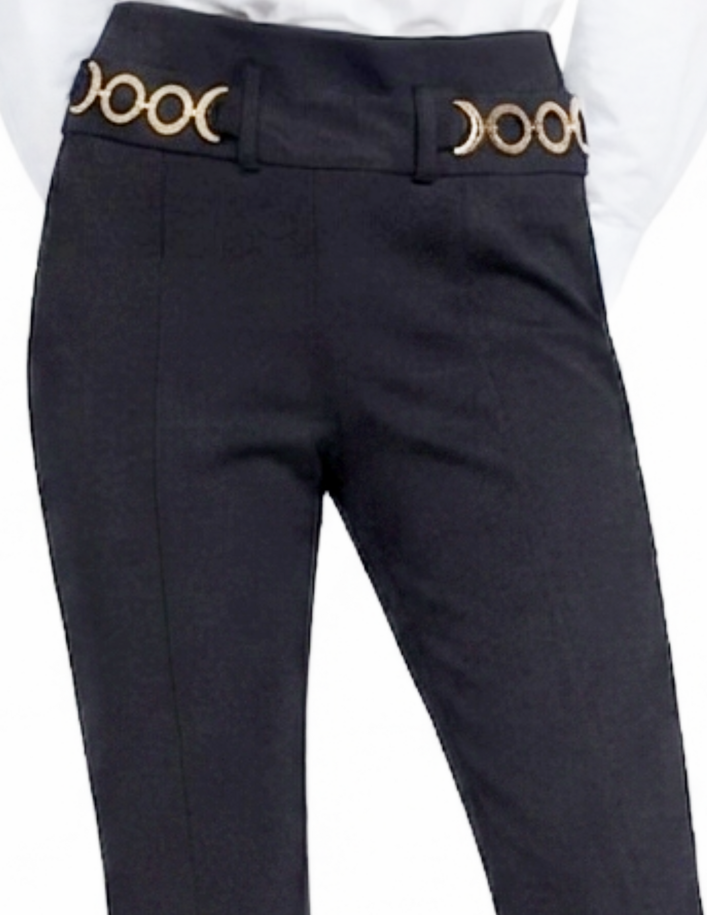 Malla tipo pantalón negra con detalle de cinto
