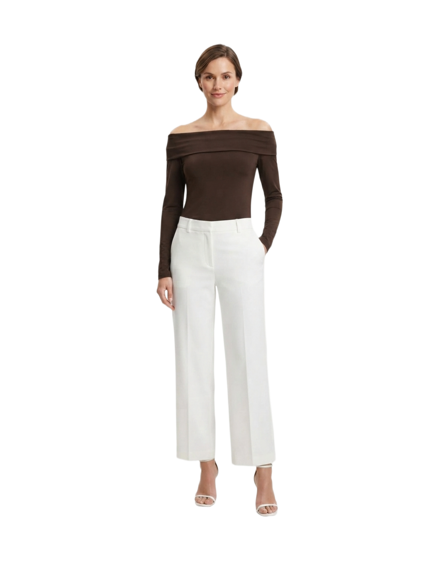 Blusa cafe con hombro descubierto