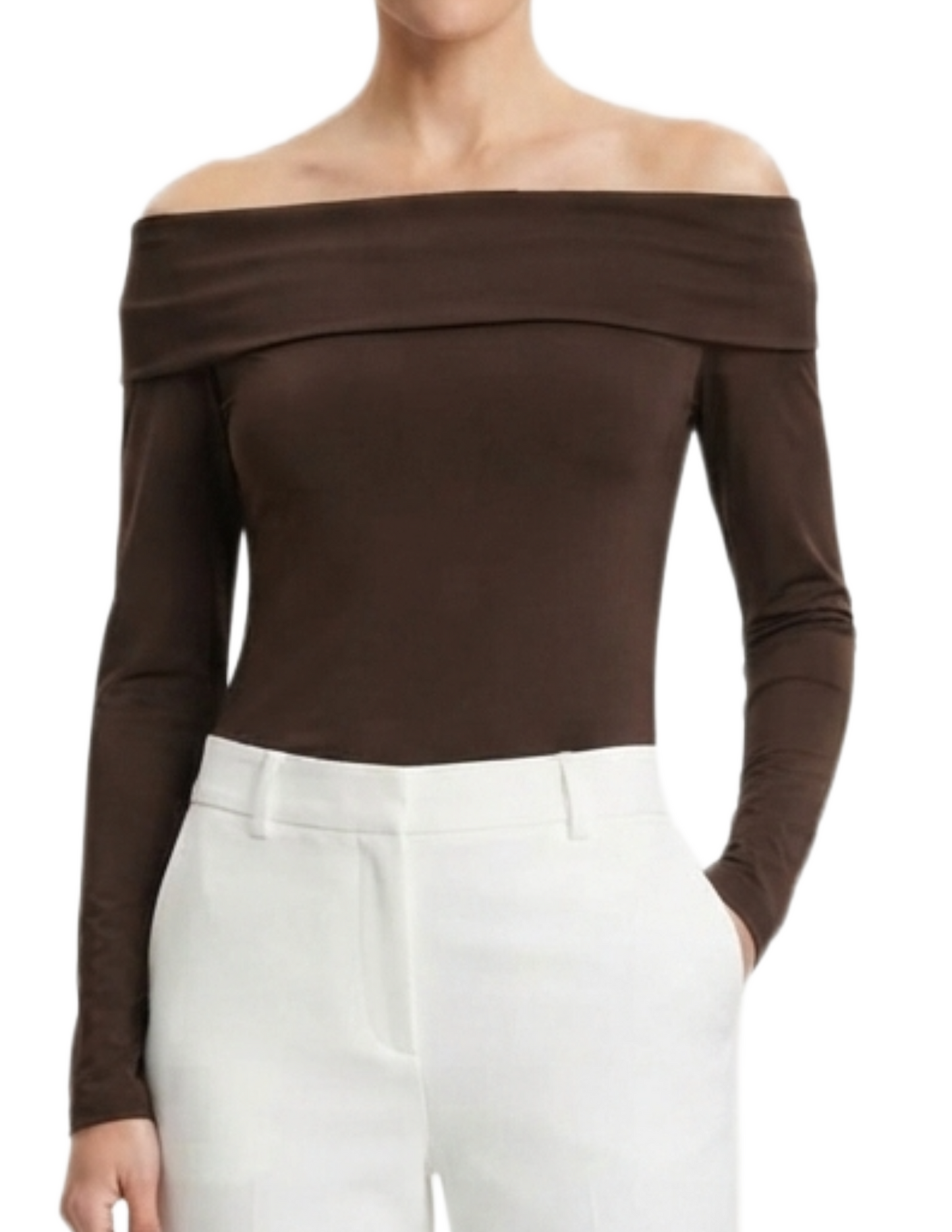 Blusa cafe con hombro descubierto