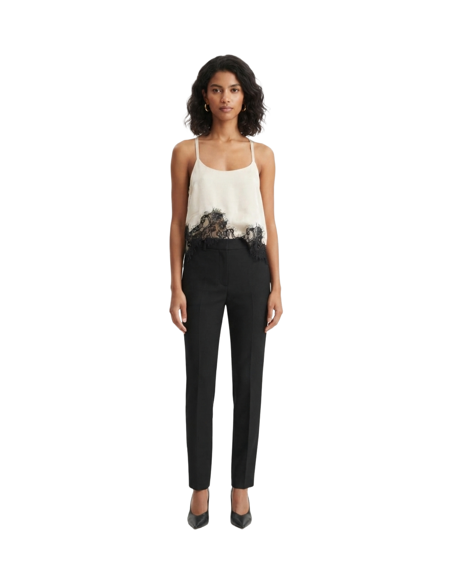 Blusa de tirantes corte asimétrico color hueso con detalles de encaje