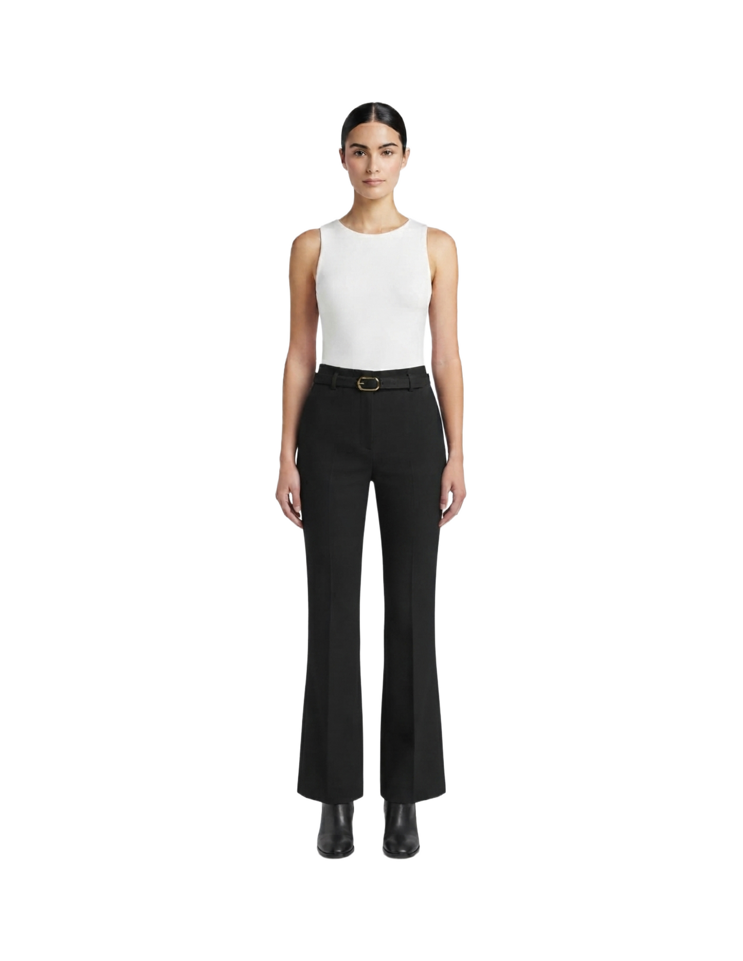 Pantalón negro con pinzas con cinto