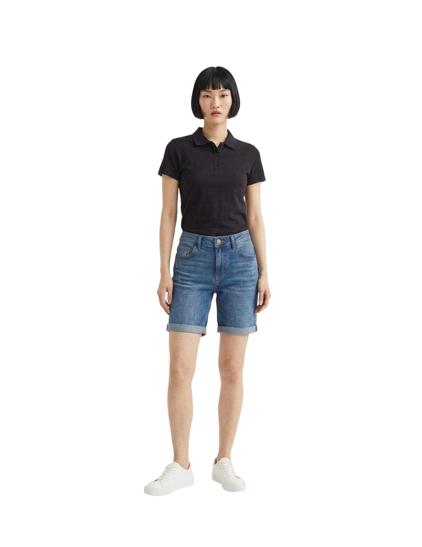 Blusa negra tipo polo