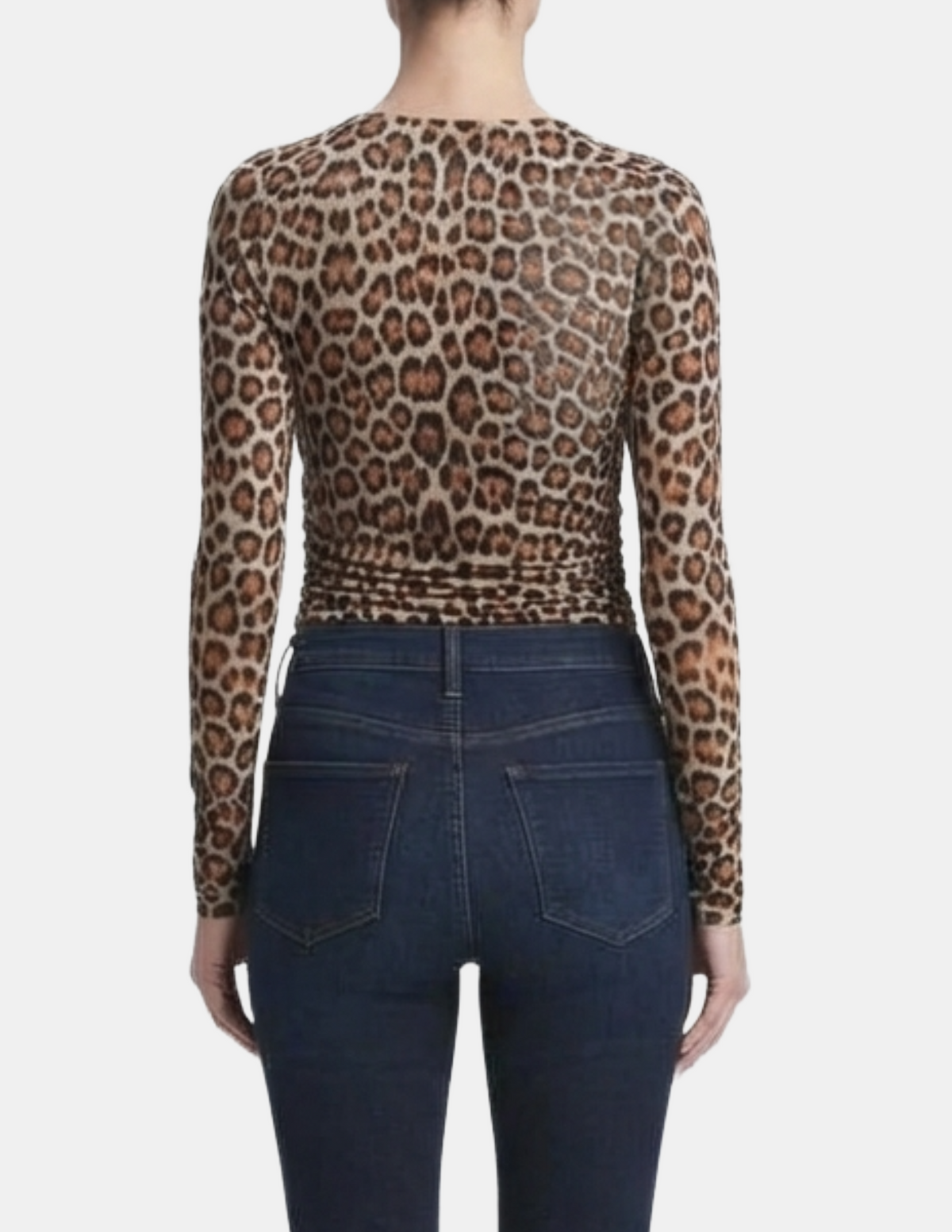 Blusa de animal print con abertura en hombro