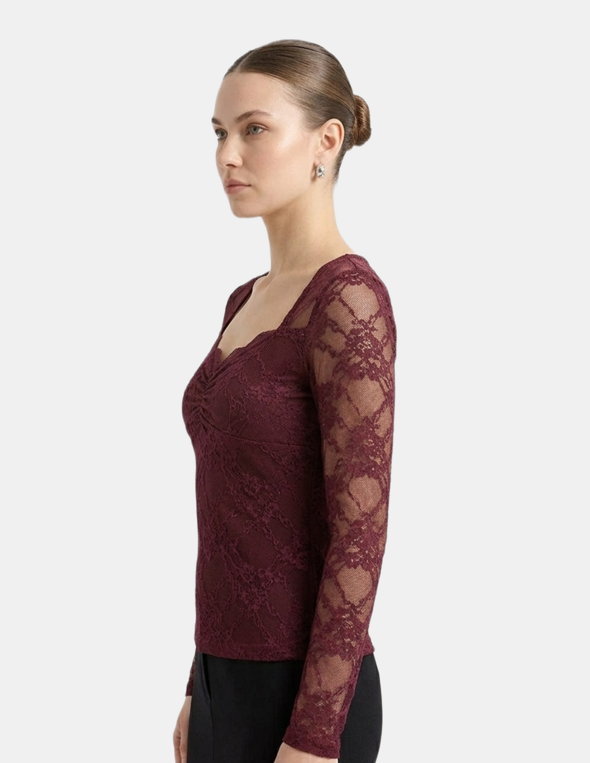 Blusa tipo mesh con plisado en pecho escote en espalda