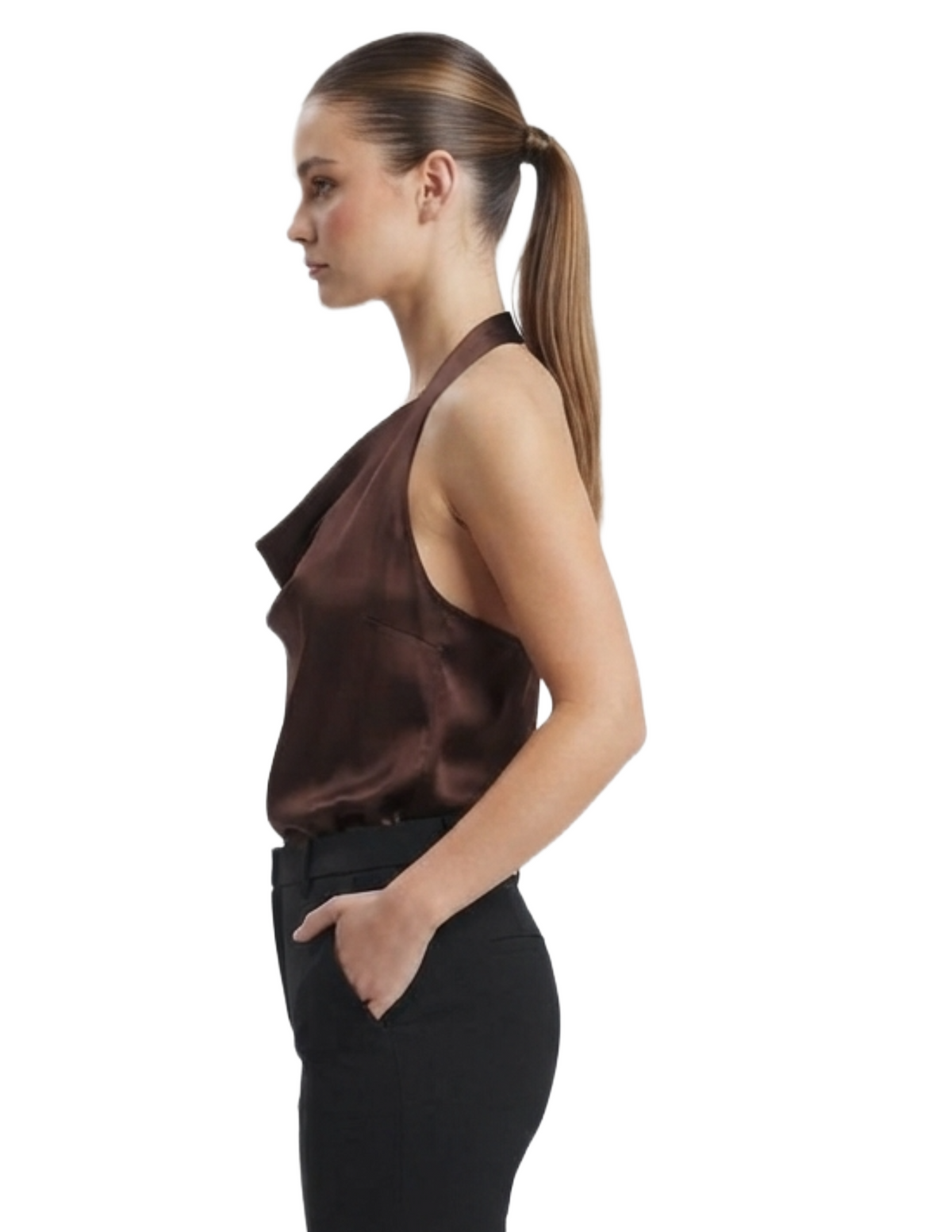 Blusa satinada tipo halter cafe