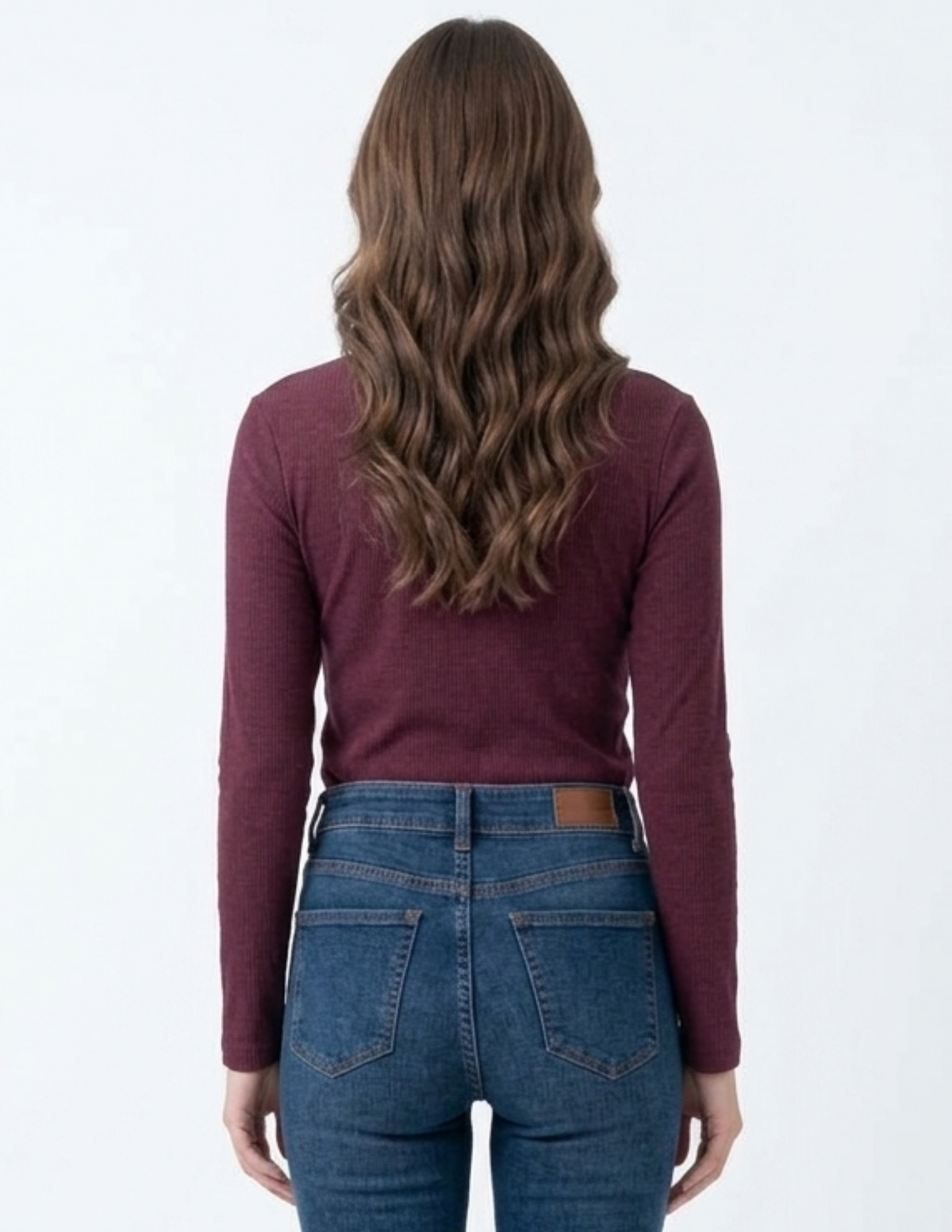 Blusa guinda acanalada abotonada