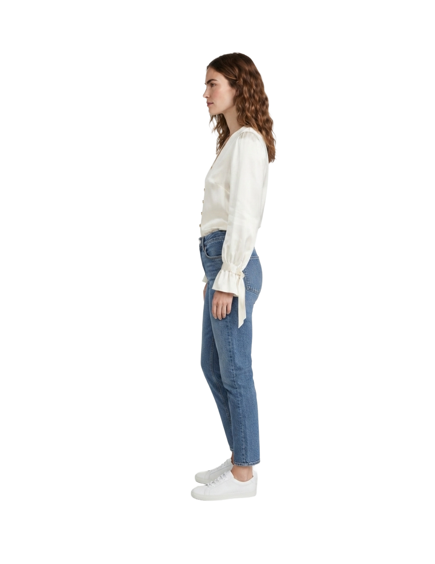 Blusa satinada abotonada con puños decorativos