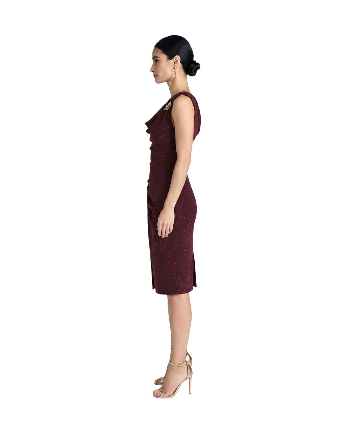 Vestido guinda con destellos corte cruzado
