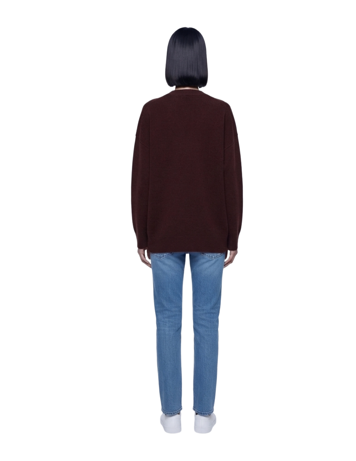Suéter tejido corte oversize con prendedor decorativo de metal
