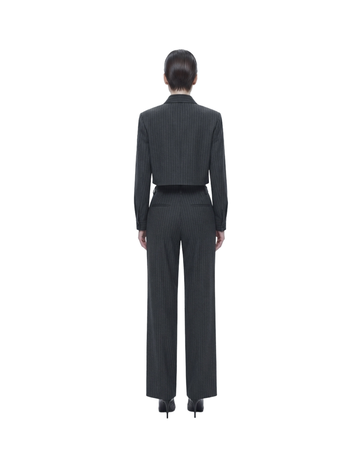 Conjunto de dos piezas gris rayado con corbata