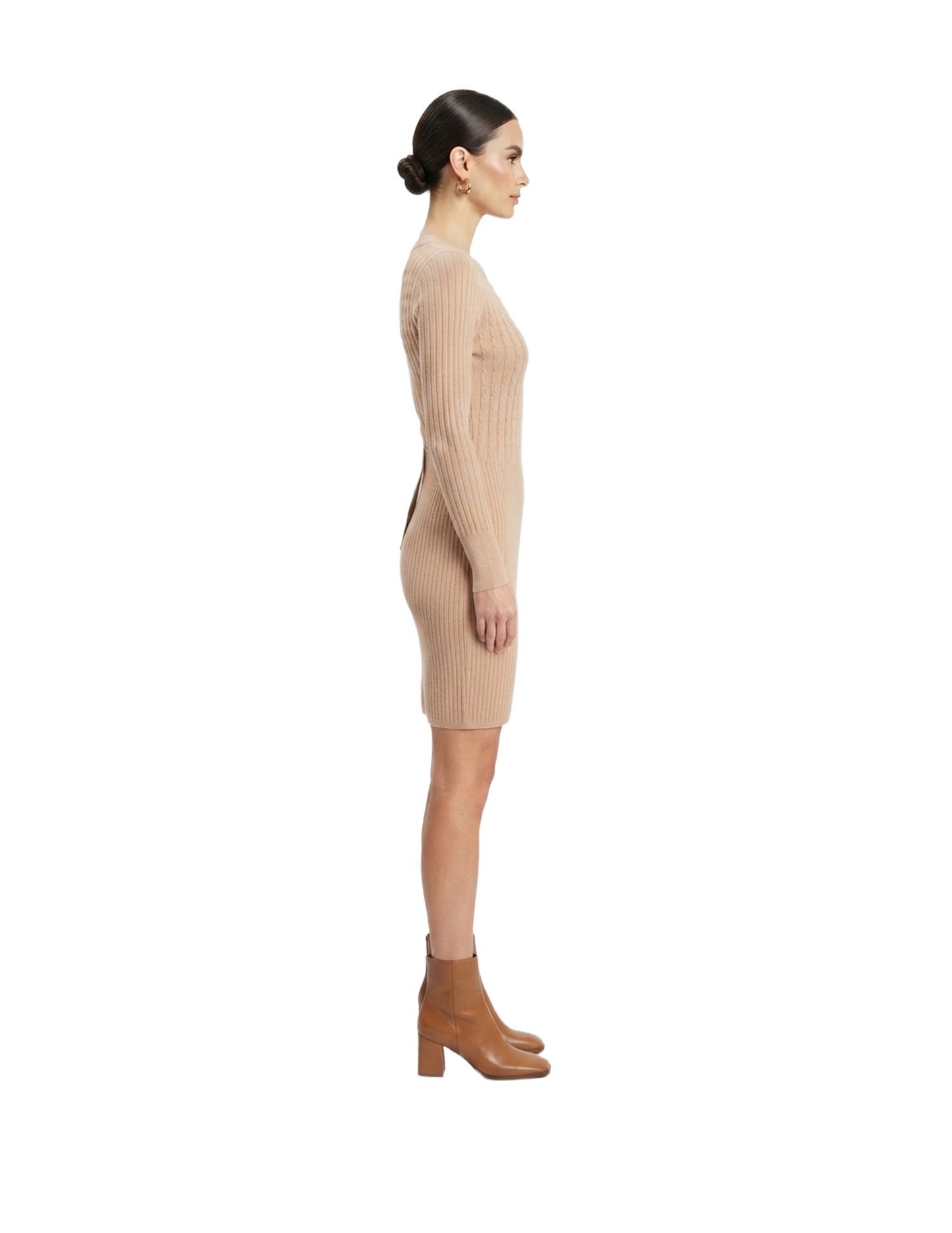 Vestido beige tipo suéter largo