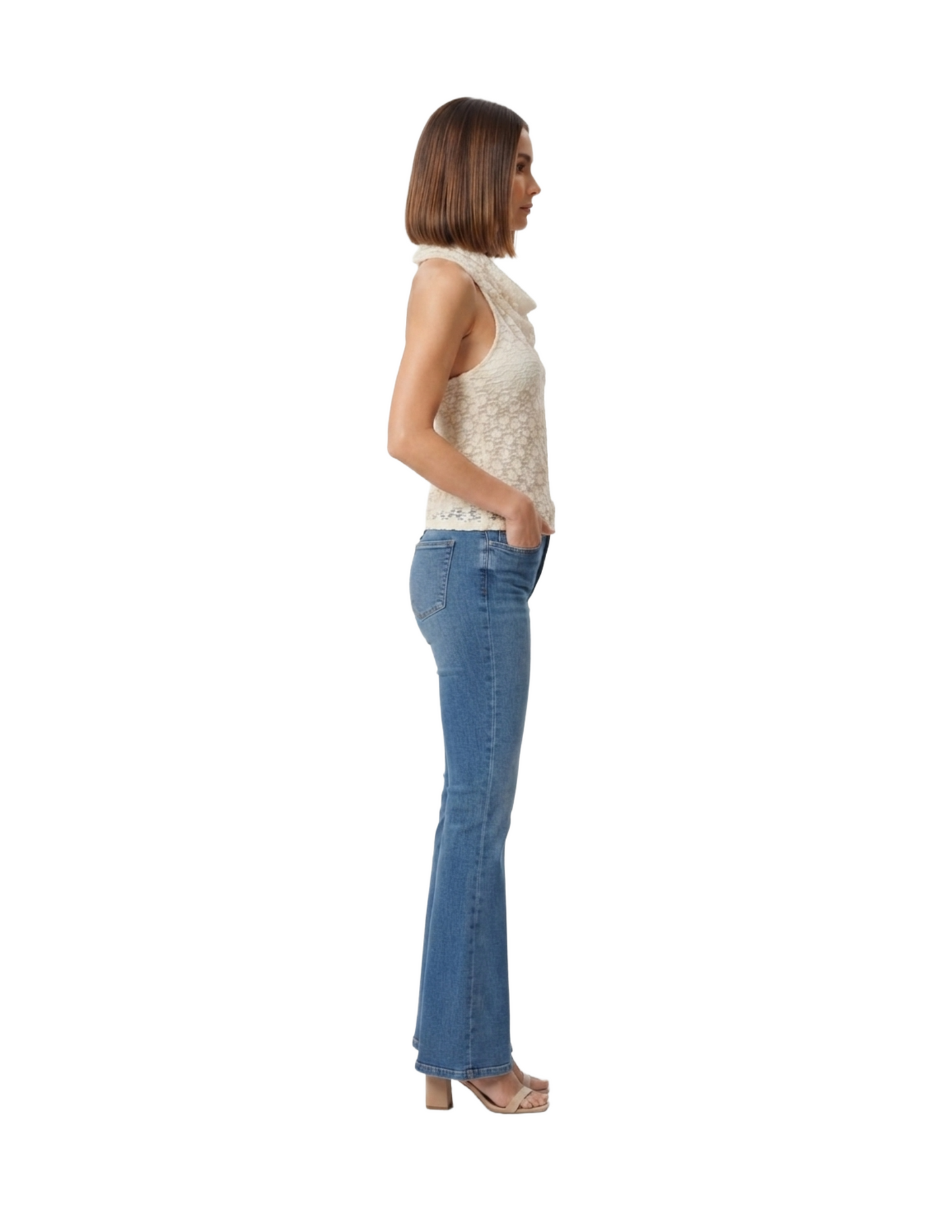 Blusa de encaje tipo halter beige