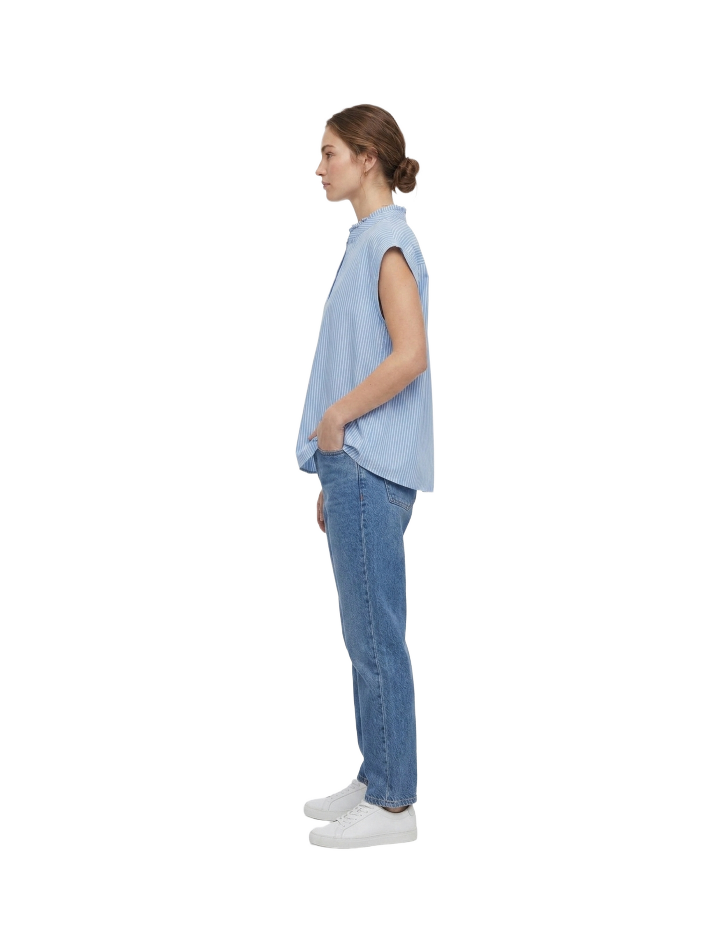 Blusa azul de rayas con cuello estilo japones