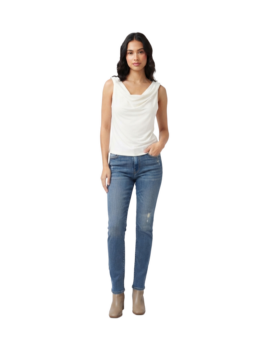 Blusa blanca cuello holgado