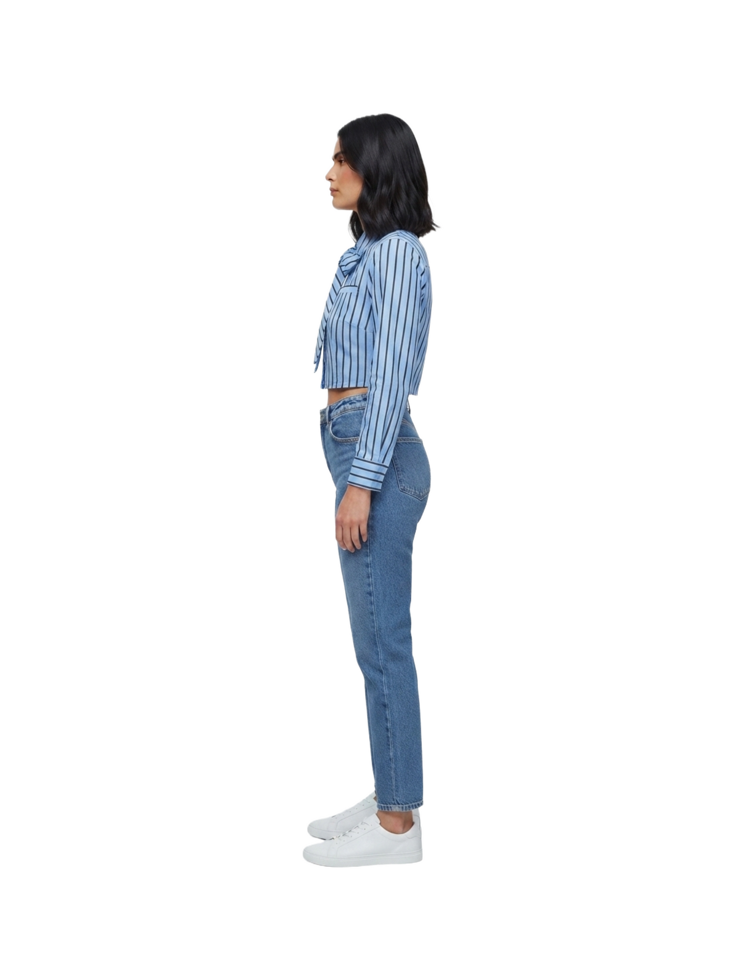 Crop top azul de rayas con corbata