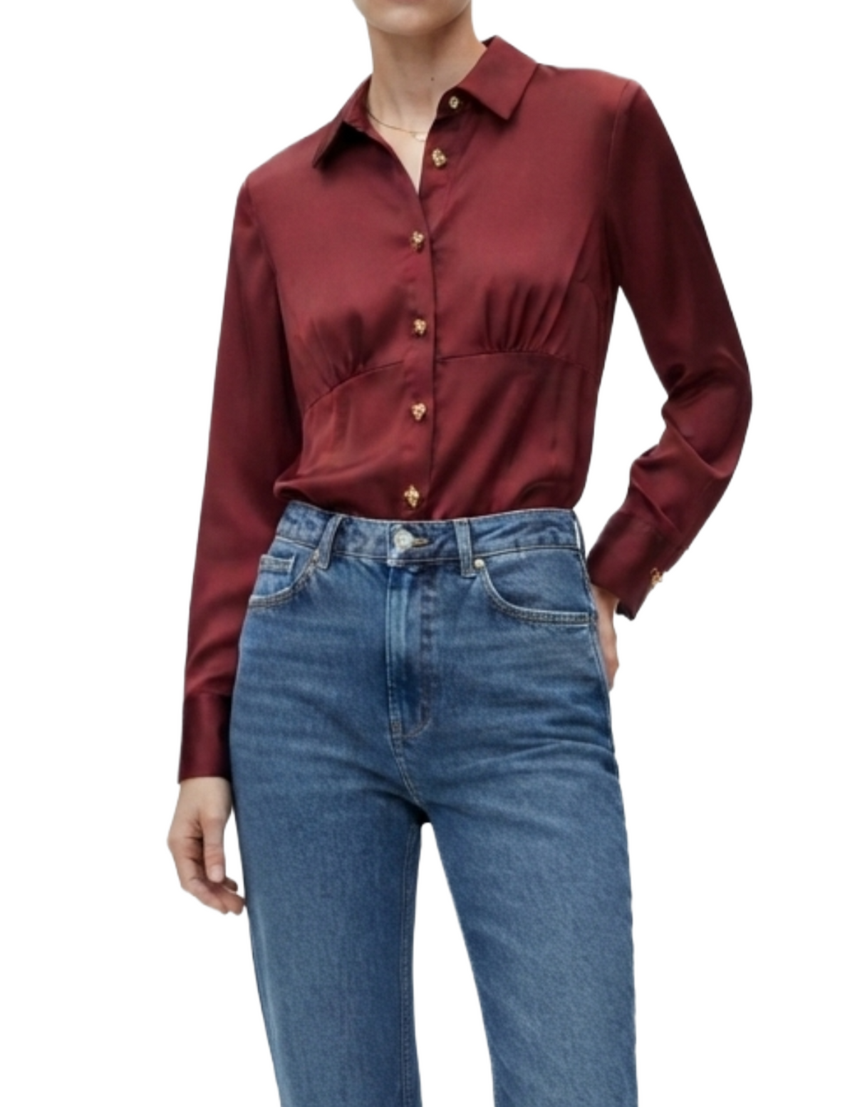 Blusa satinada manga larga abotonada con plisado