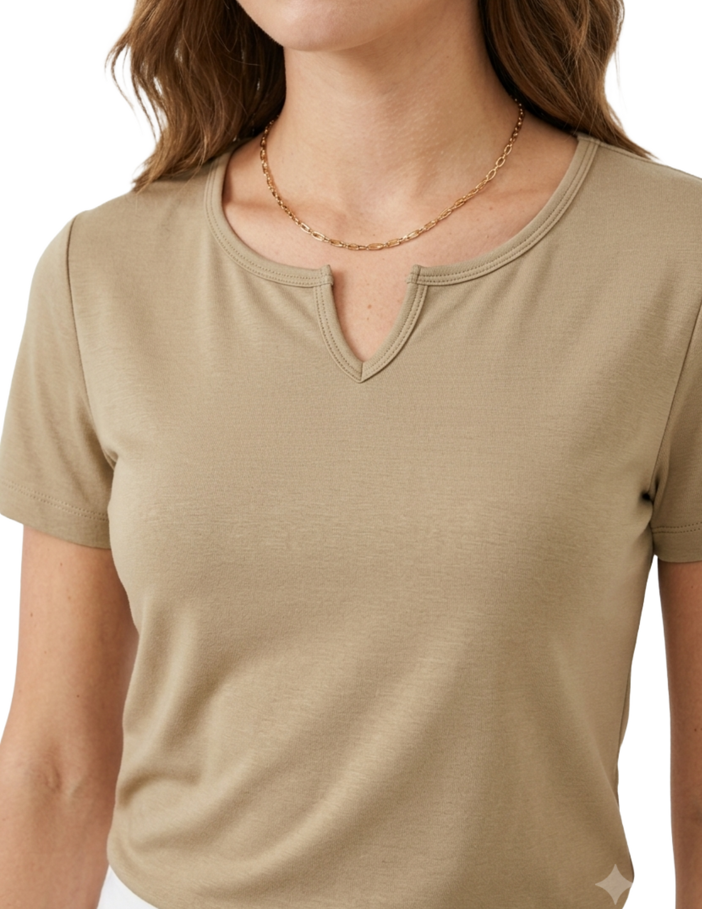Blusa cafe cuello con escote en V