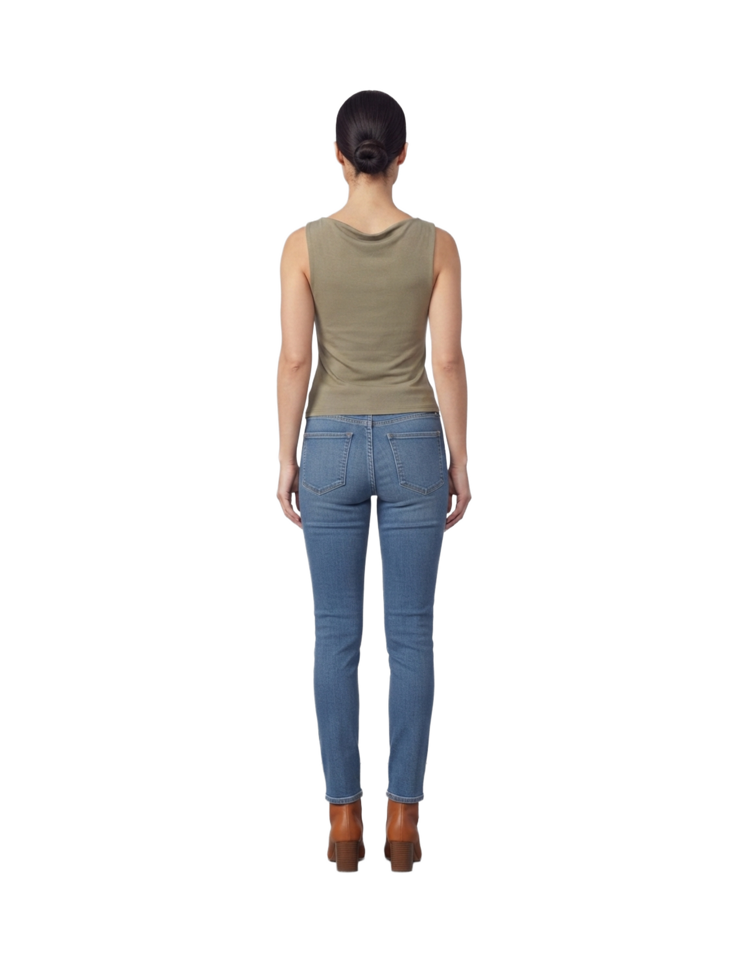 Blusa cafe con escote en V economica