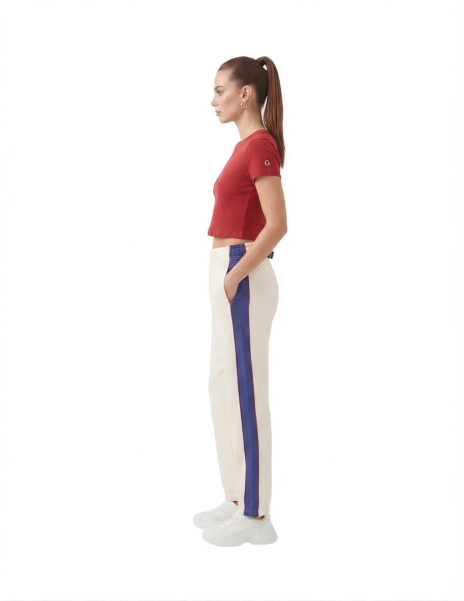 Pantalonera con franjas deportivas