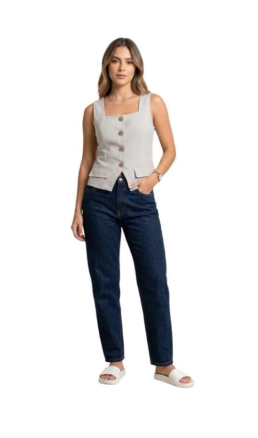 Blusa de tirantes de rayas cafes abotonada