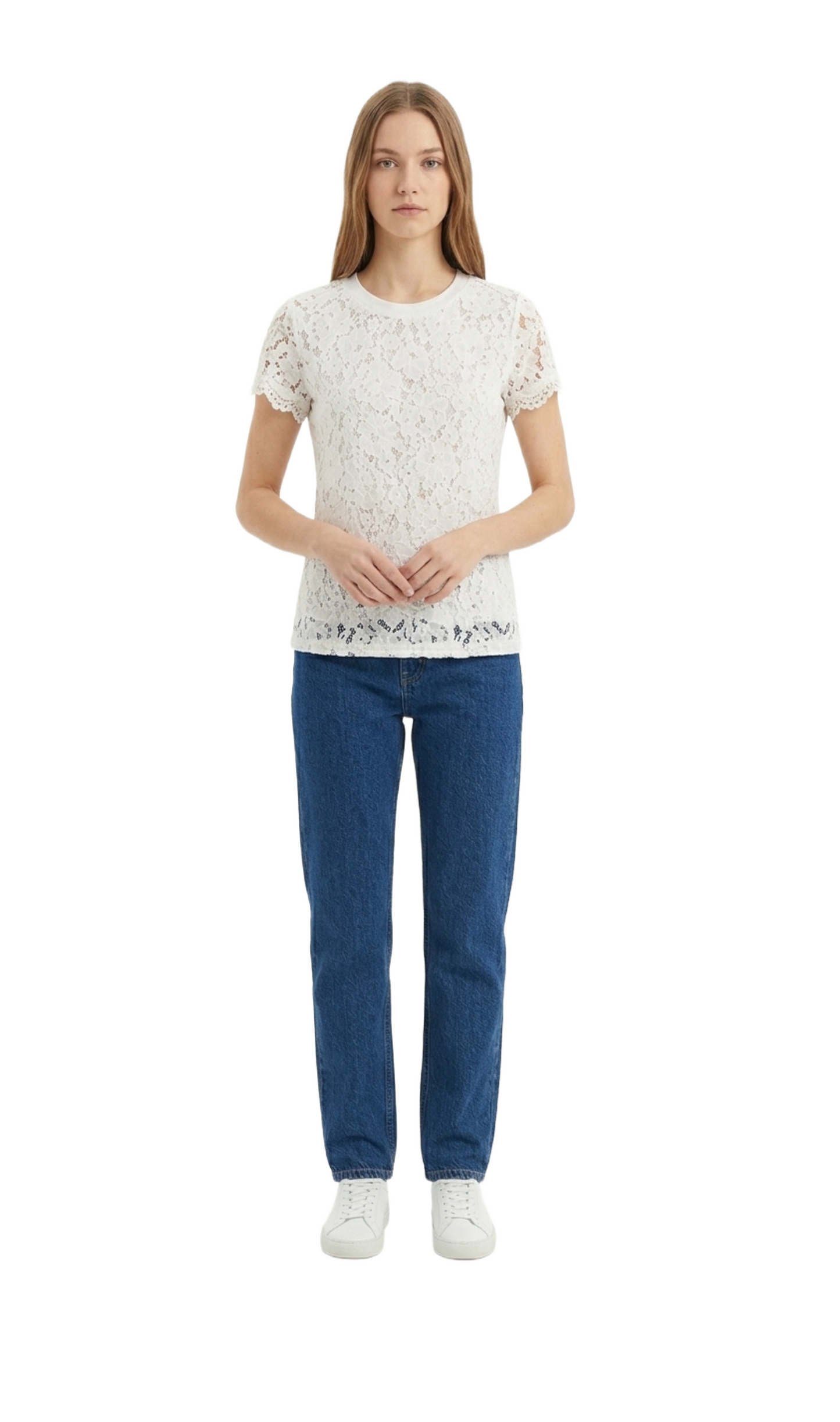 Blusa de encaje blanca de manga corta