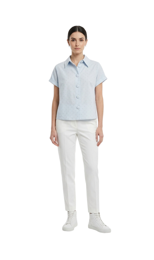 Blusa azul con brillos y botones grandes