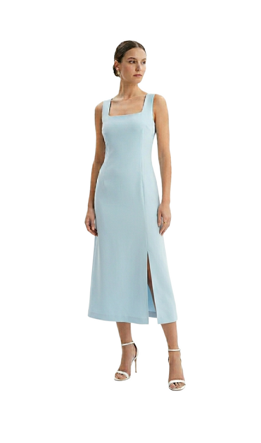 Vestido azul largo con abertura en pierna