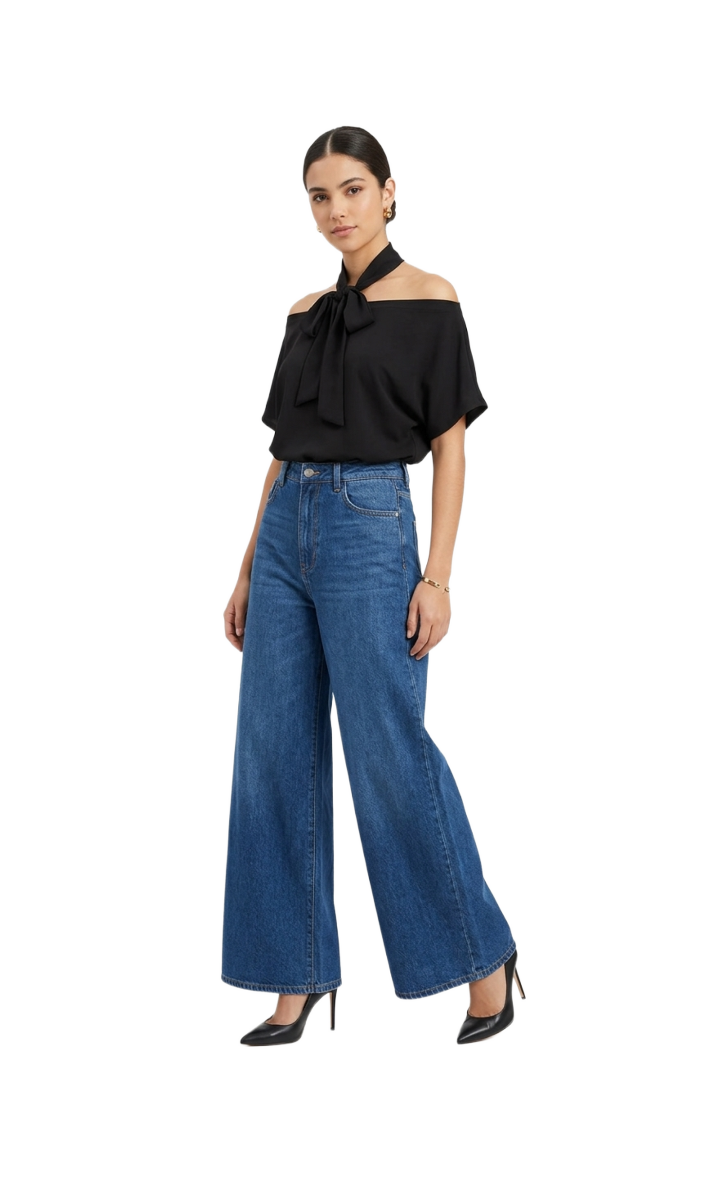 Blusa negra con amarre en cuello