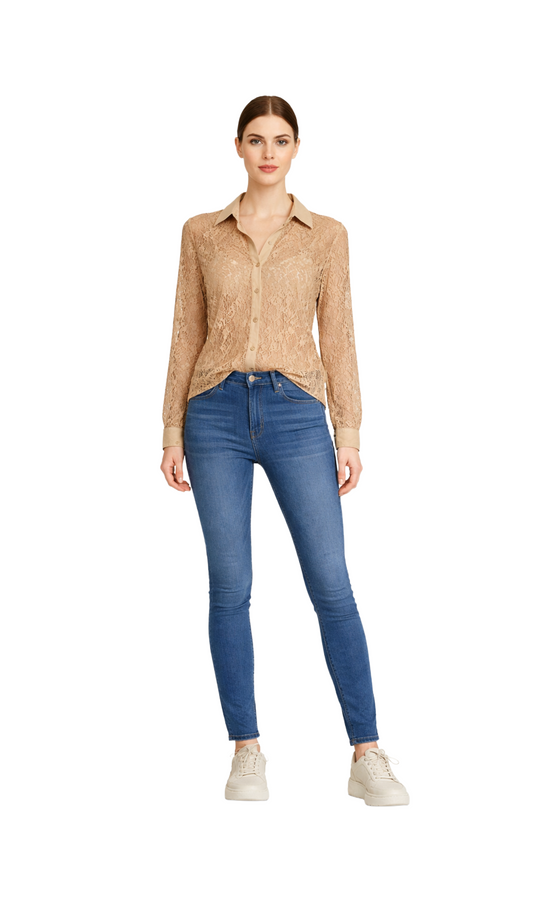 Blusa beige de encaje manga larga