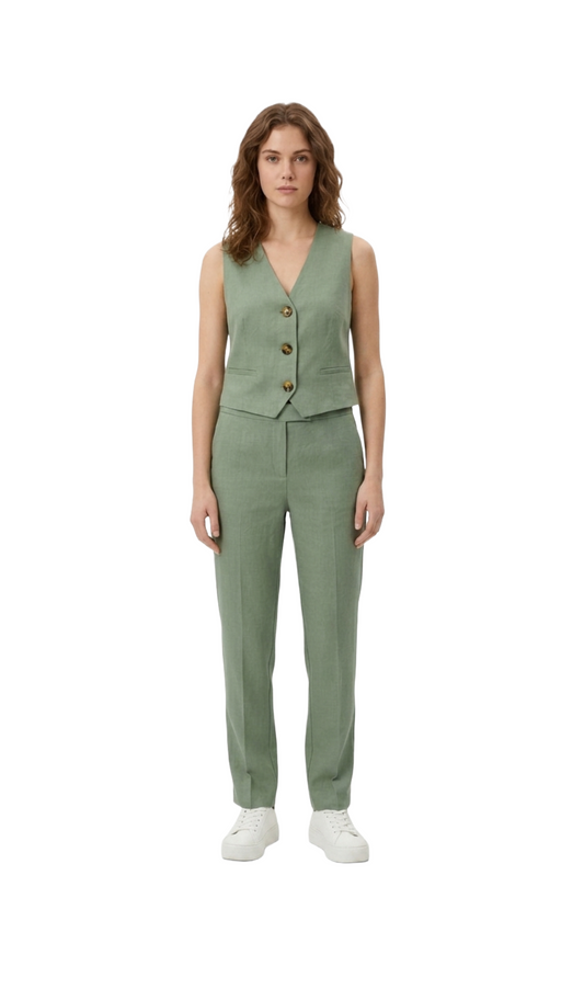 Conjunto verde de lino con chaleco y pantalon