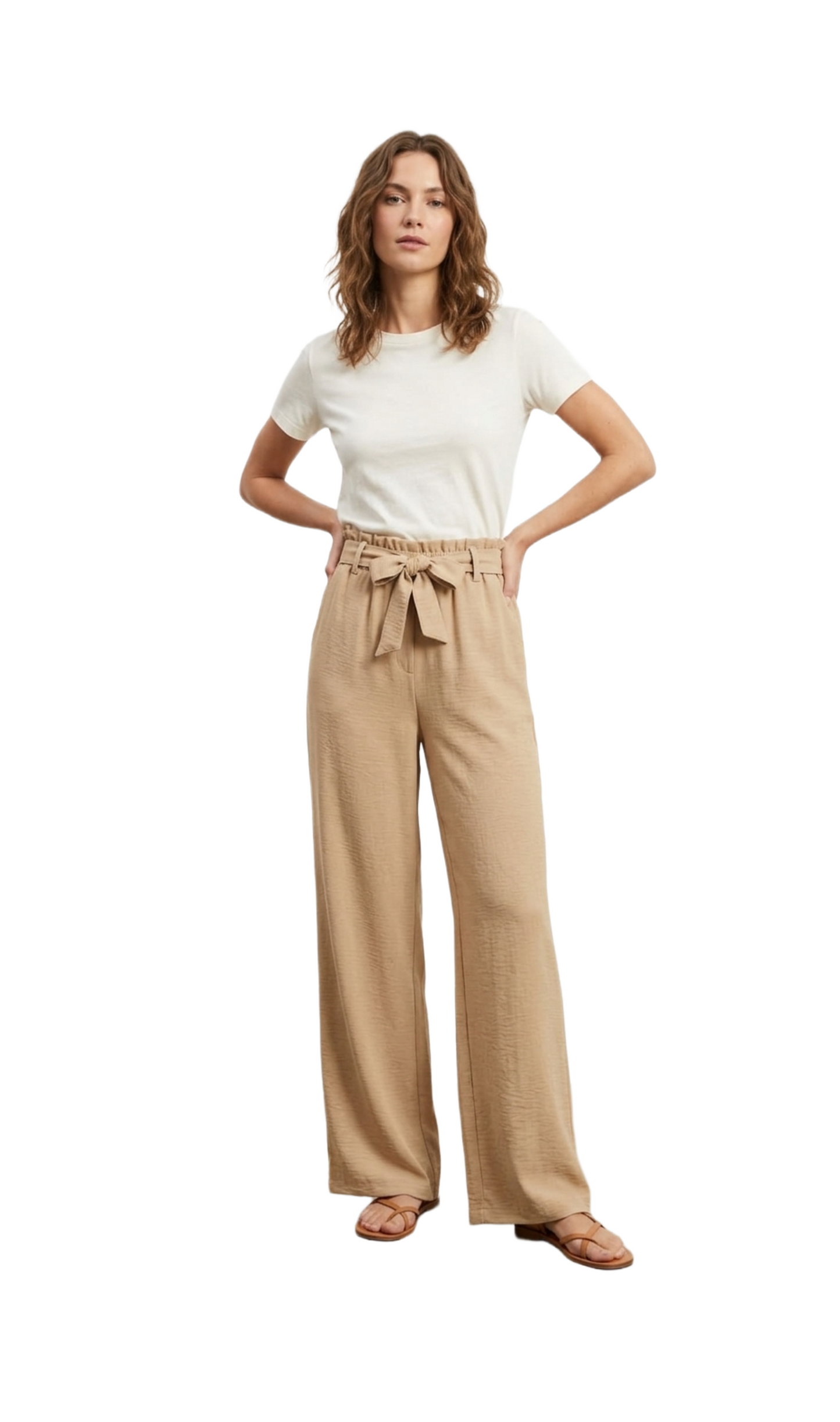 Pantalón beige con amarre en cintura de tela vaporosa