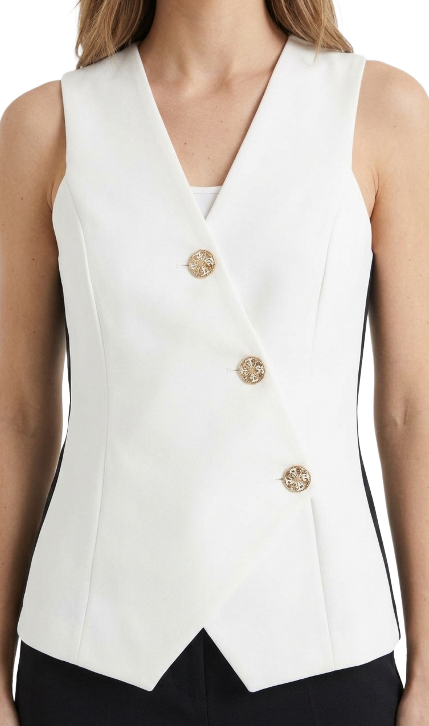 Chaleco blanco cruzado con botones metalicos