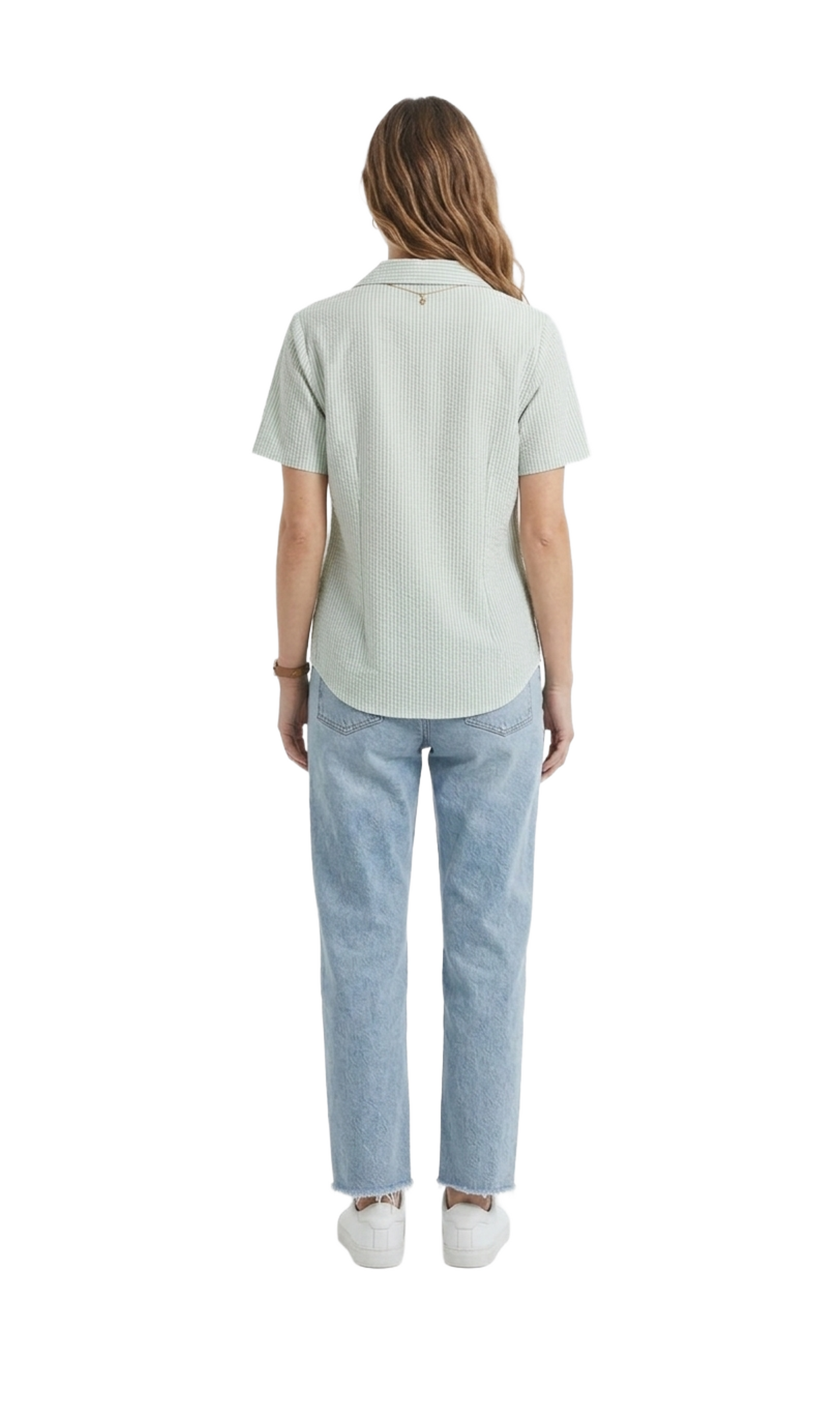 Blusa blanca con rayas verdes abotonadas