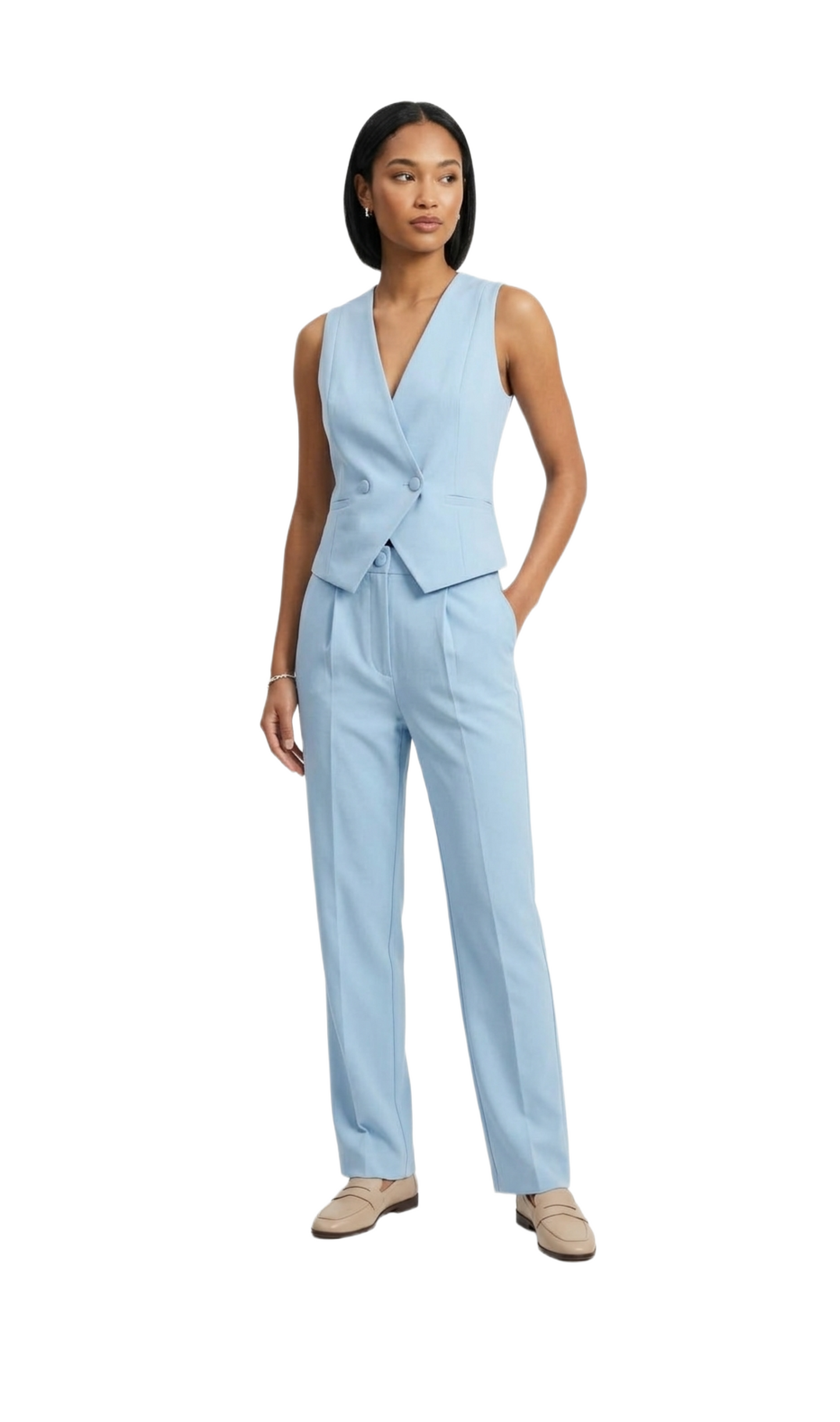 Conjunto azul cielo de chaleco y pantalón