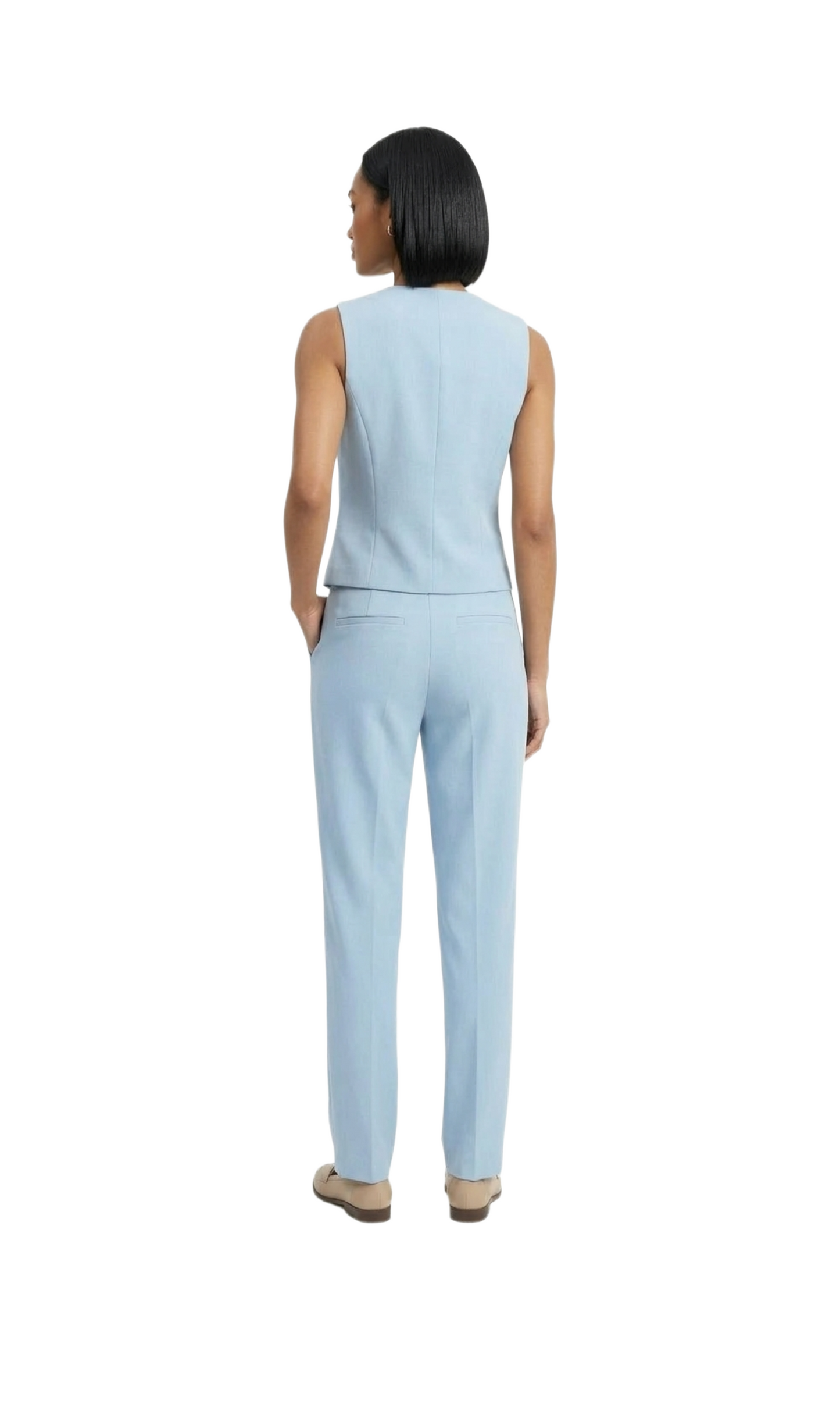 Conjunto azul cielo de chaleco y pantalón