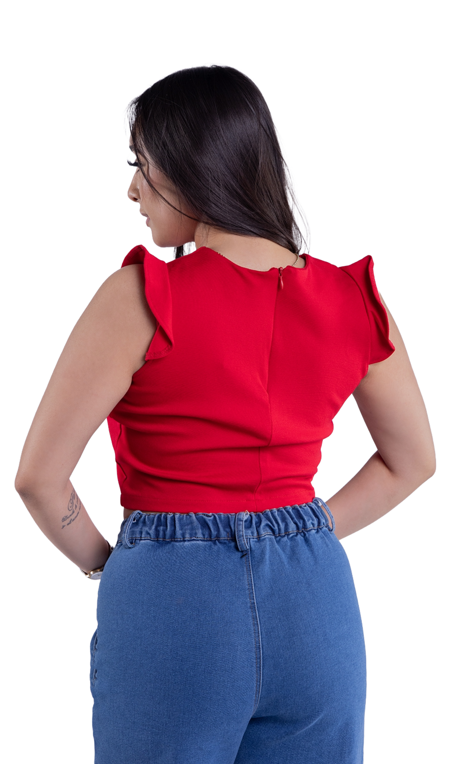 Crop top con olan en hombro