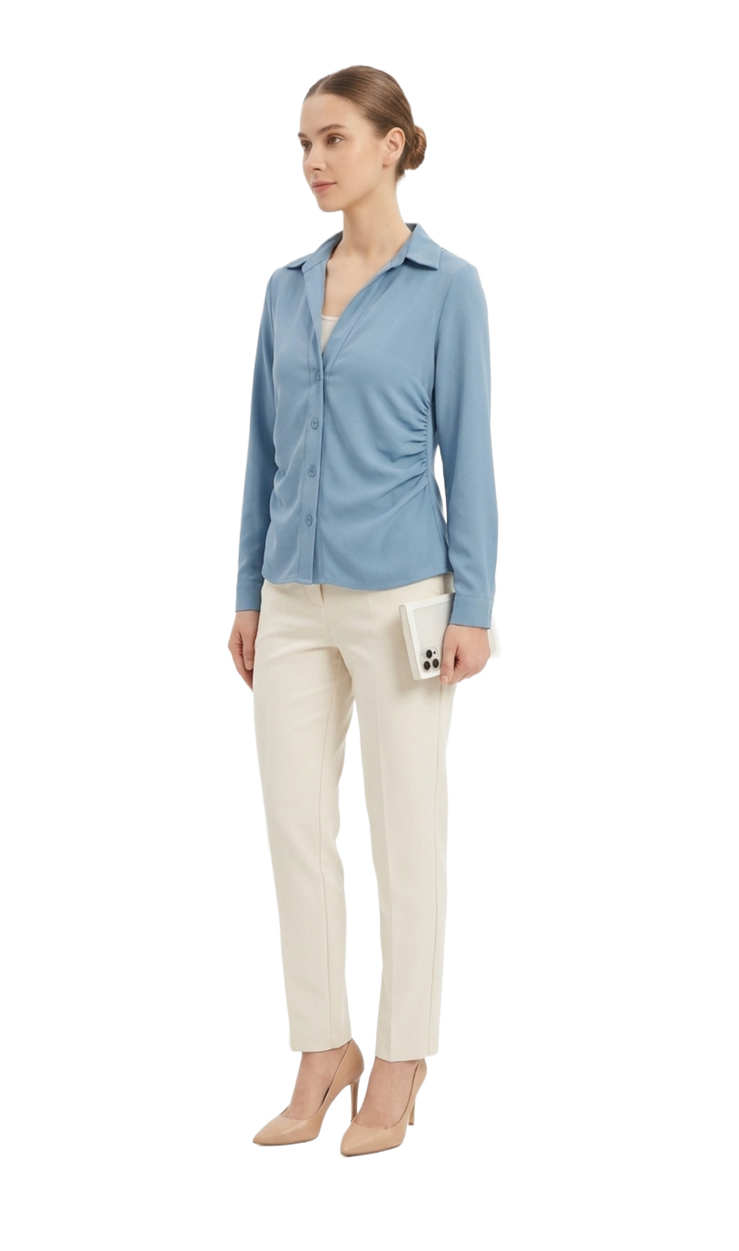 Blusa azul abotonada con plisado en cintura