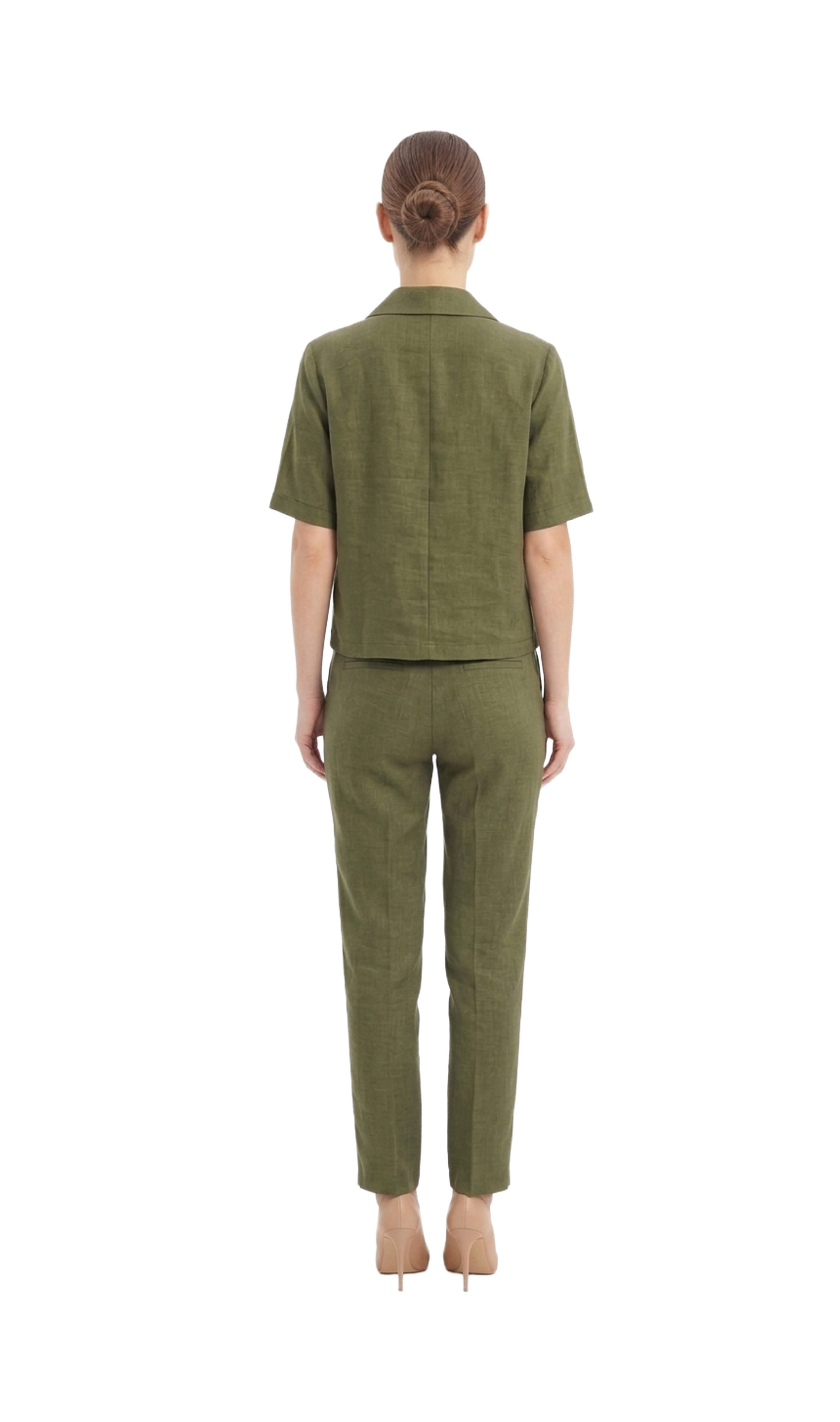 Conjunto verde de blusa con amarres al frente y pantalón