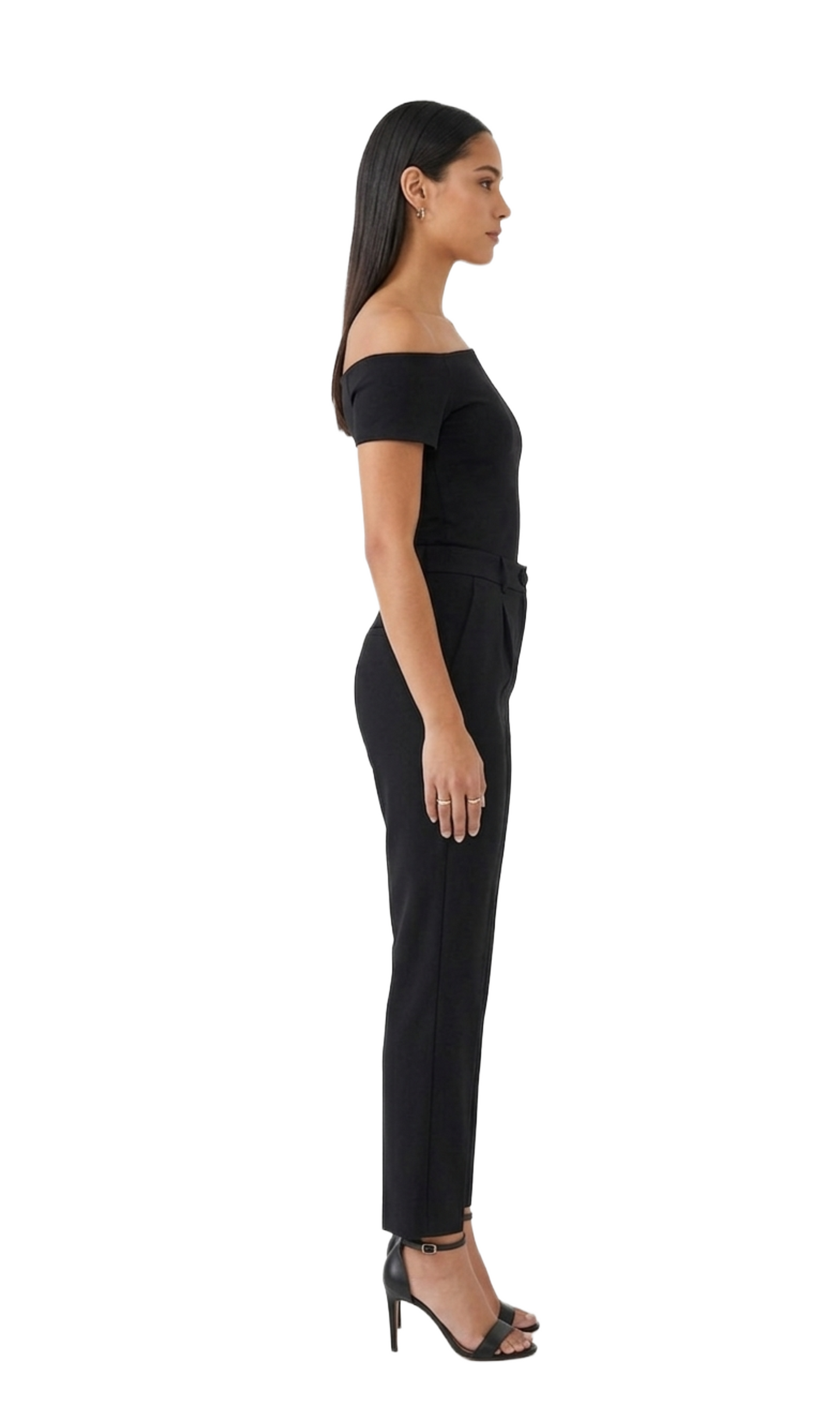 Conjunto negro de vestir de blusa asimétrica y pantalón