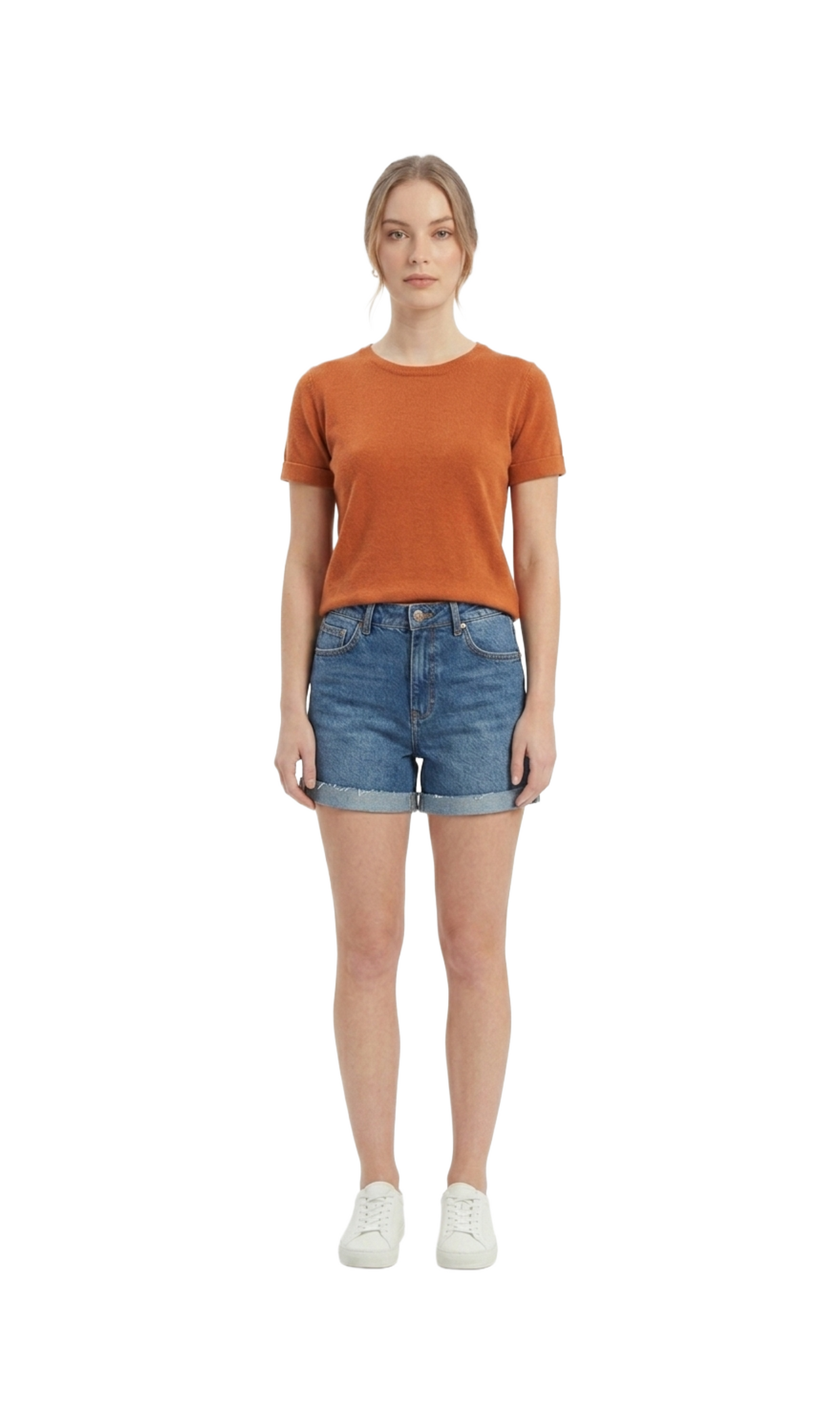 Blusa naranja con dobladillo en manga