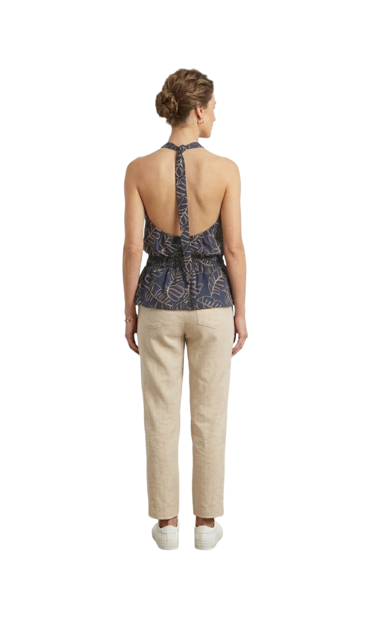 Blusa de lino azul con tejido decorativo de naturaleza