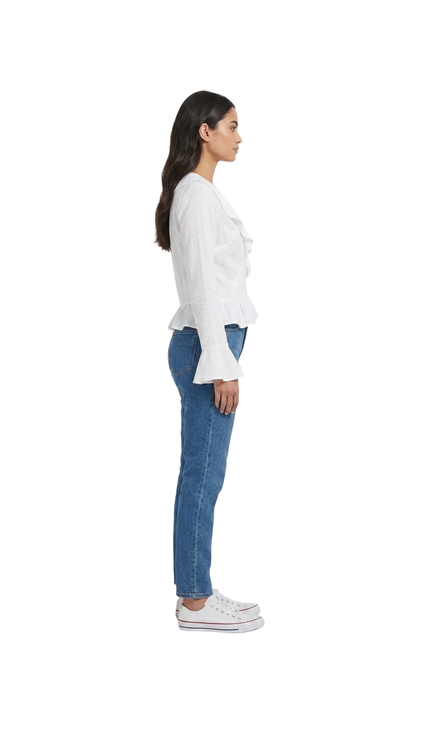 Blusa blanca con olan en cuello y amarre al centro