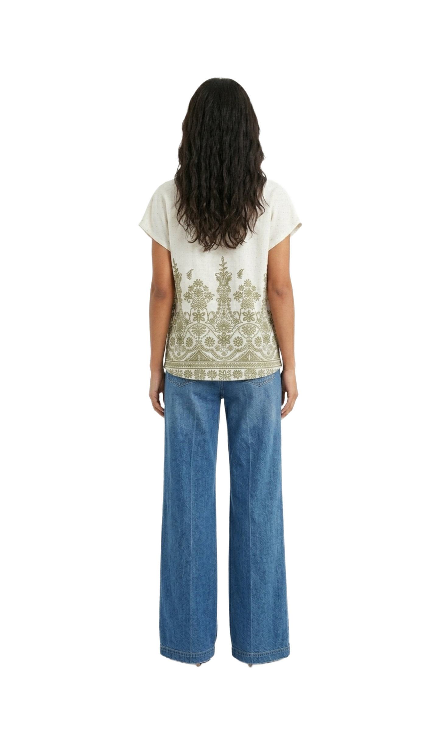 Blusa beige con brillos y estampado barroco