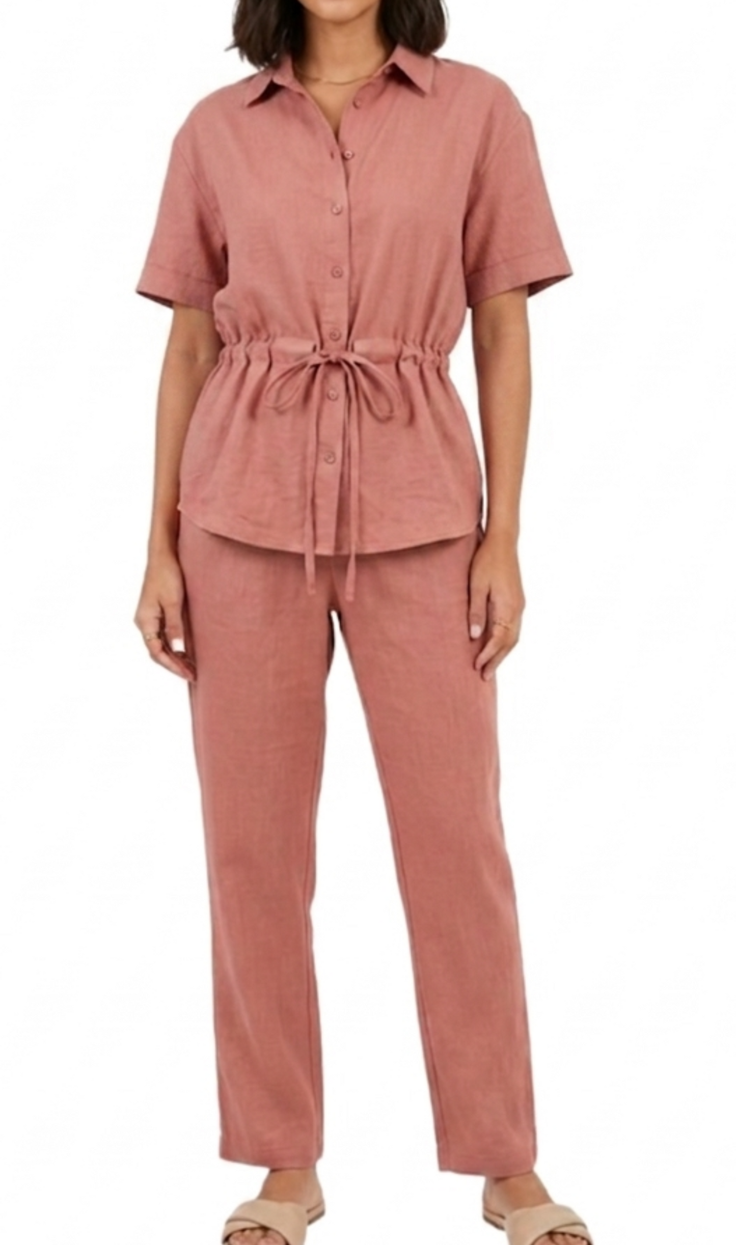 Conjunto rosa abotonado con ajuste en cintura,  pantalón con elastico