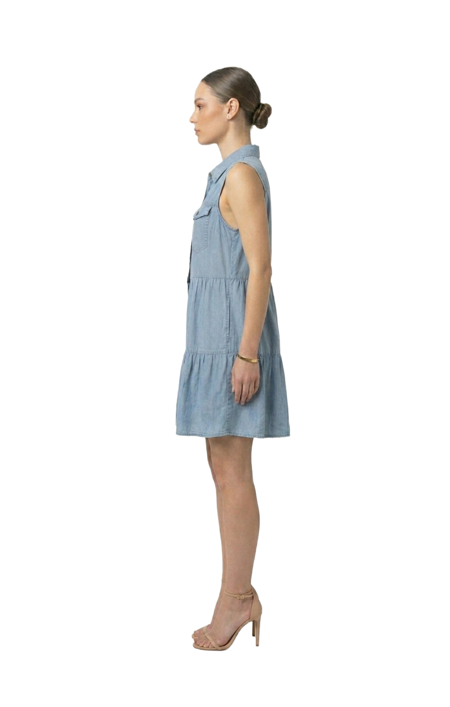 Vestido de mezclilla seccionado abotonado