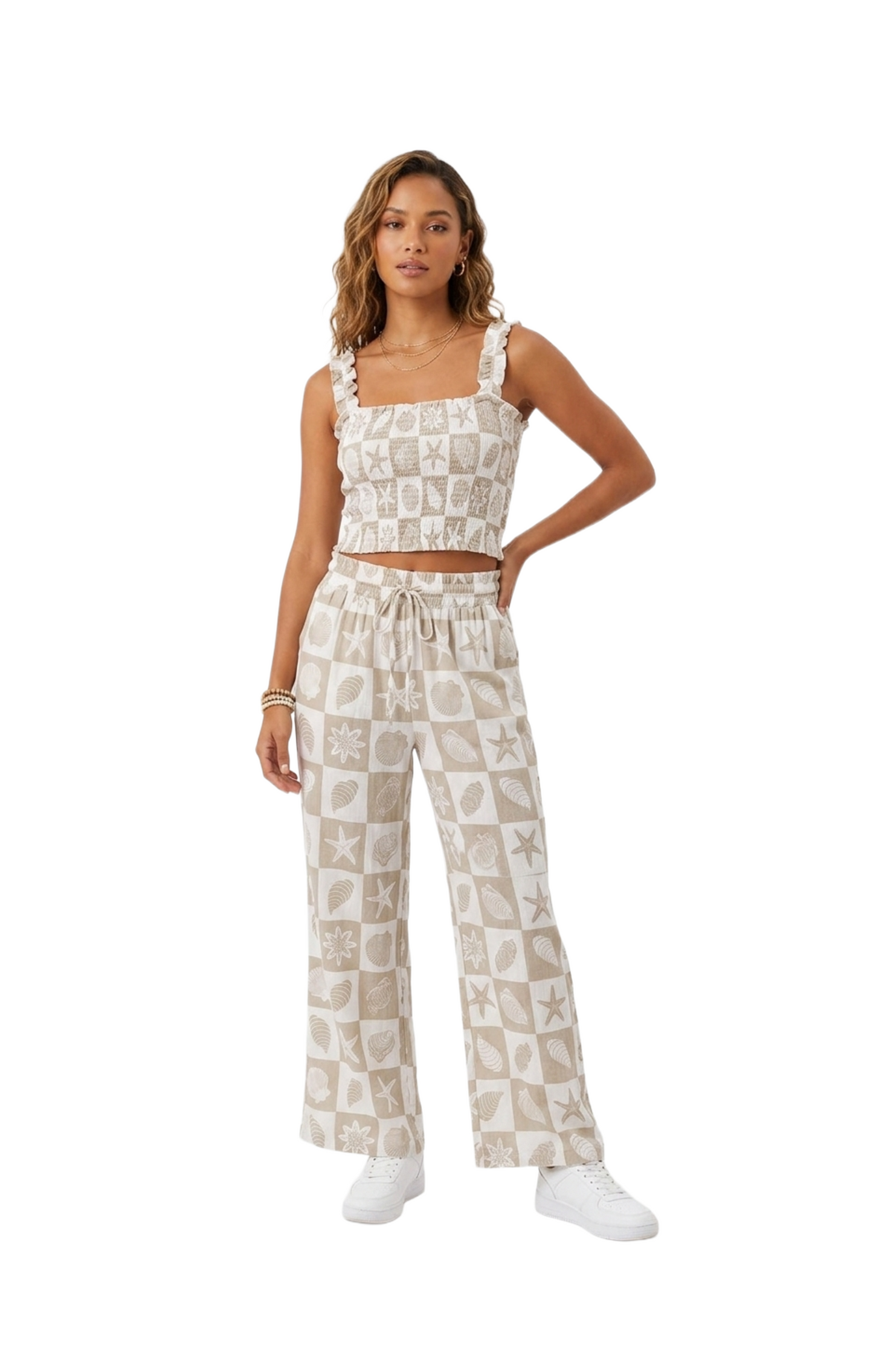 Conjunto casual con top elastico y pantalon