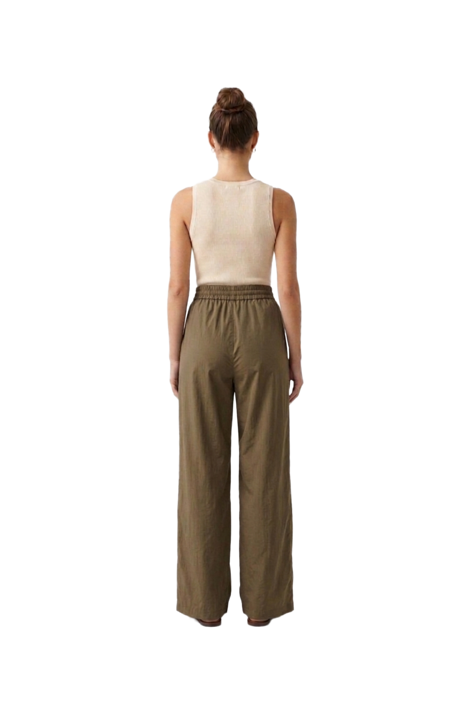 Pantalon cafe amplio corte recto con elastico en cintura