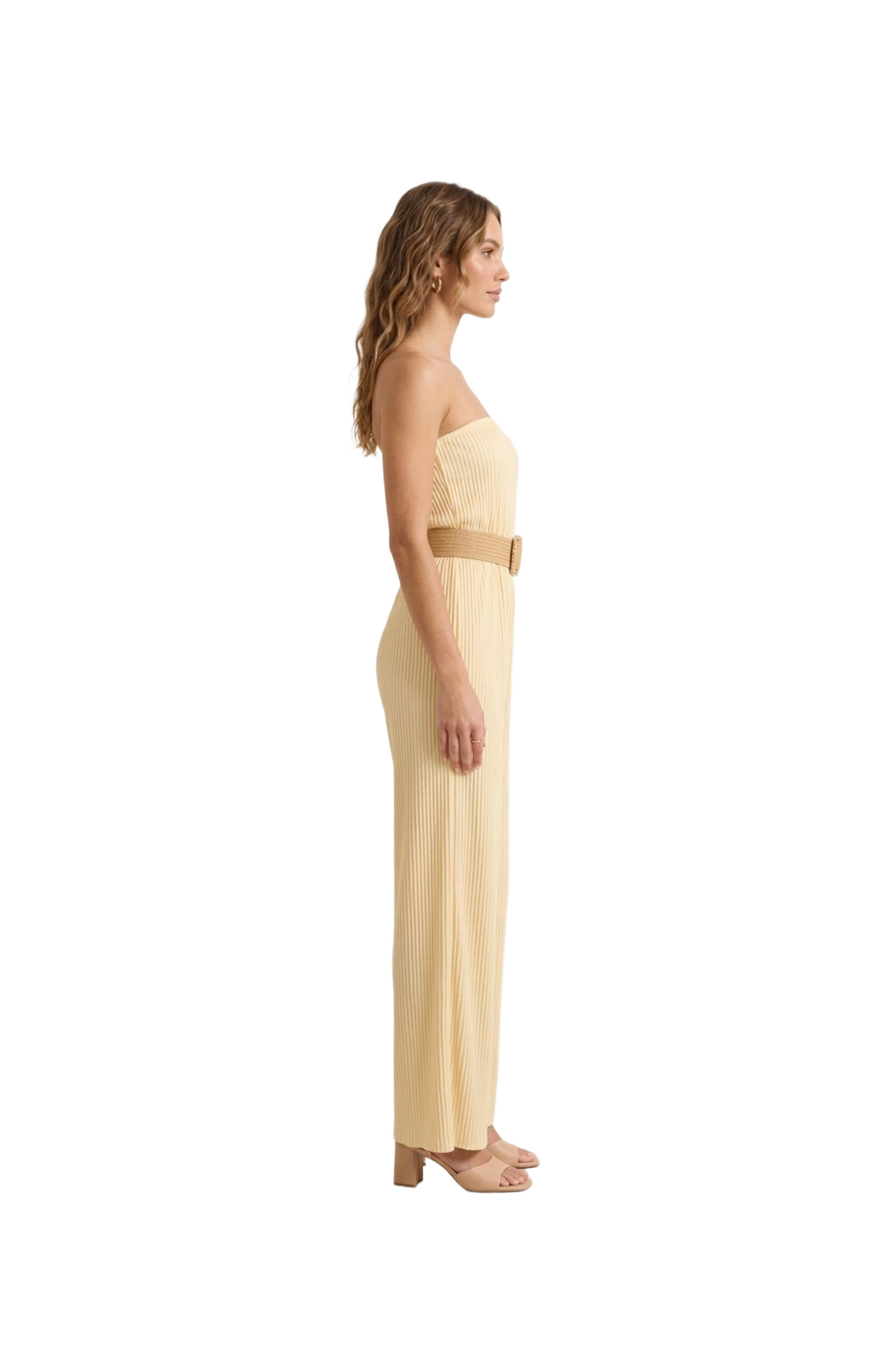 Jumper strapless amarillo acanalado con cinturón de paja