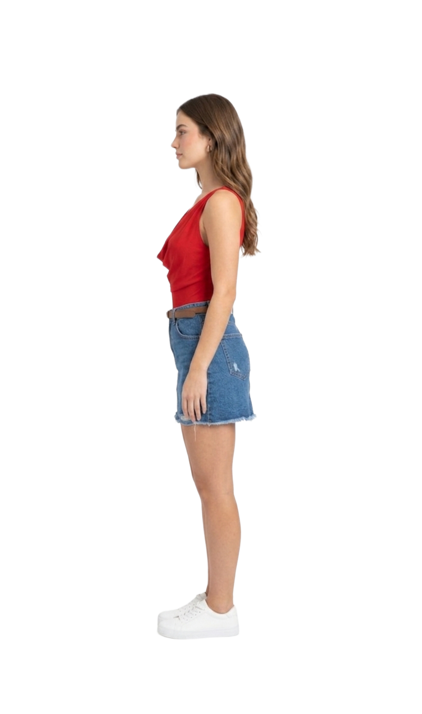 Pantiblusa roja con cuello holgado