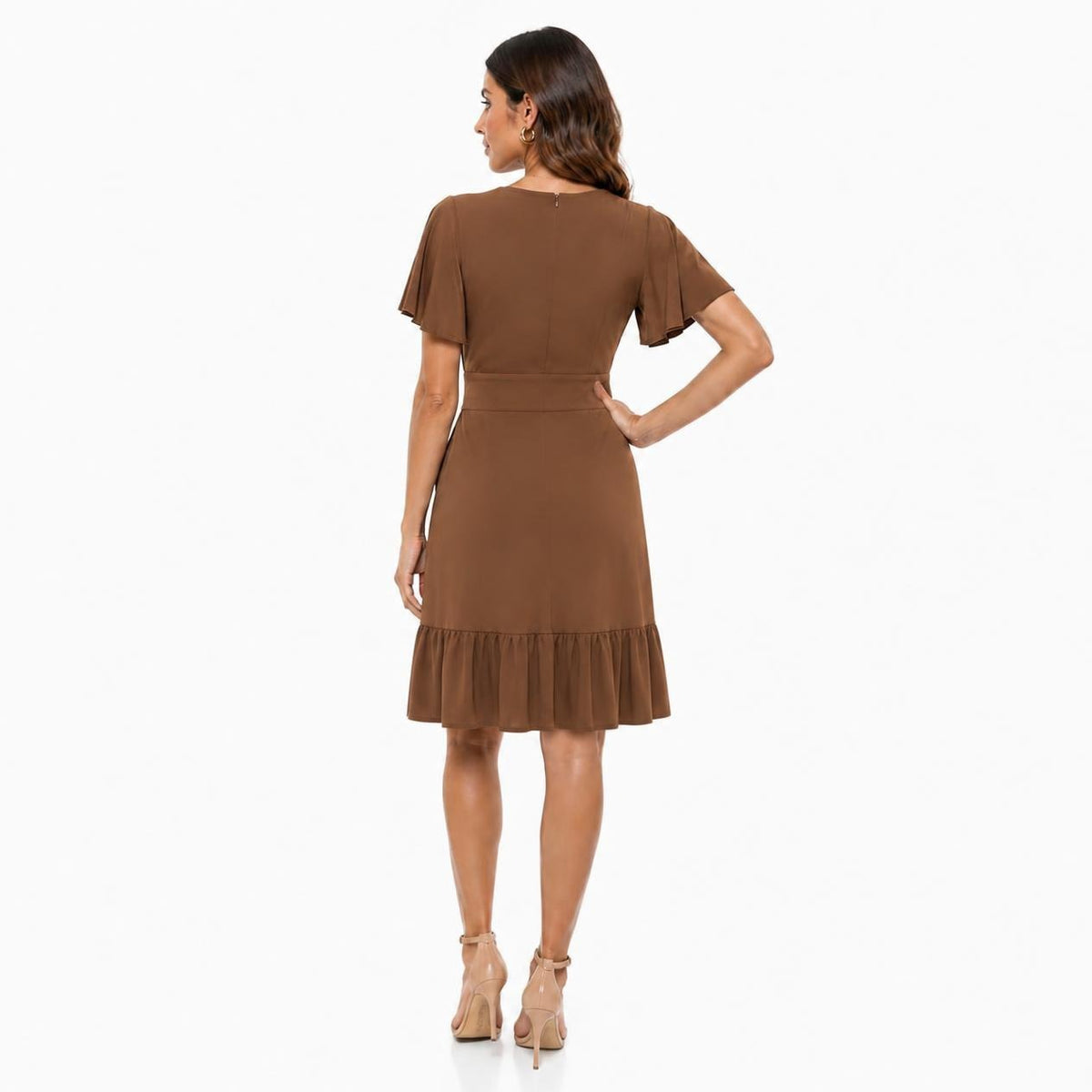 Vestido cafe satinado con olan en falda